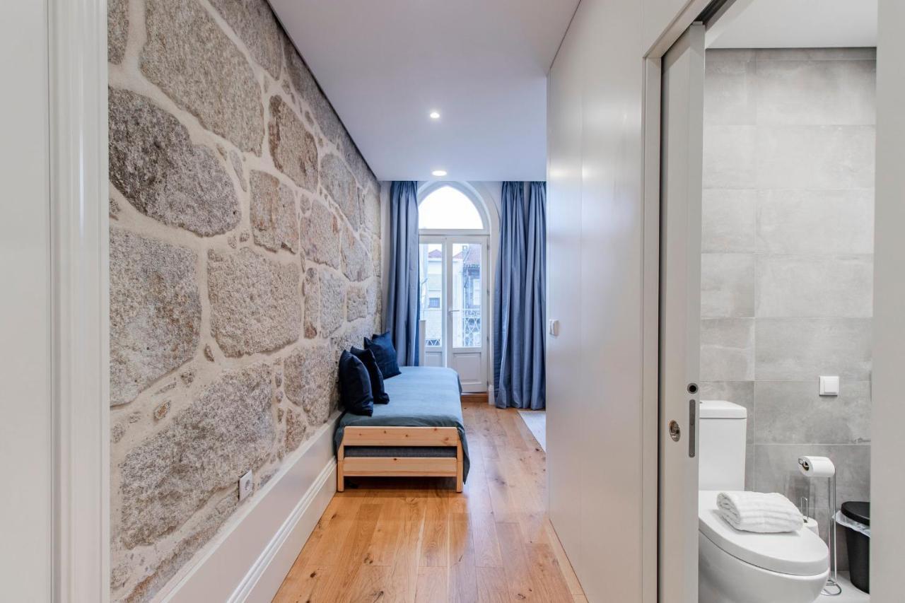 Sweet Studio Apartment W/ Big Balcony By Lovelystay Πόρτο Εξωτερικό φωτογραφία